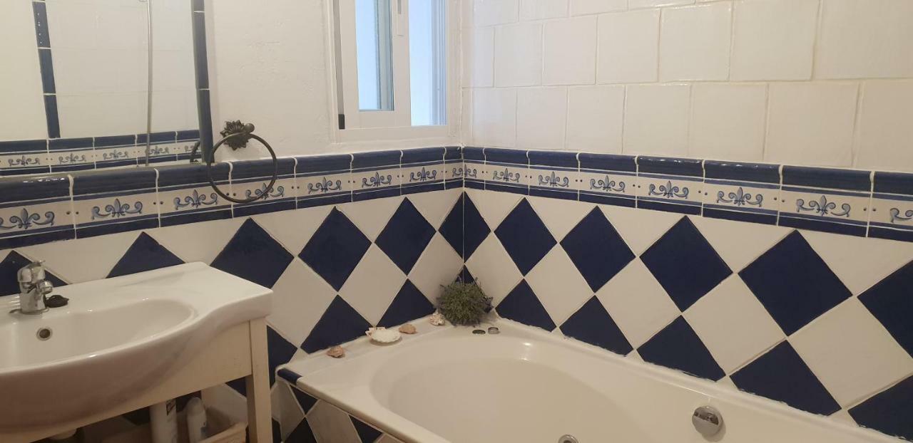 Pillico El Pescador Apartment Estepona Bagian luar foto